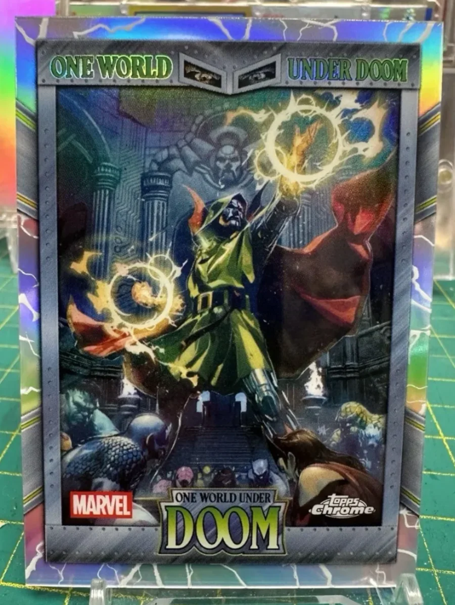 Topps Panini Card Tarjeta Cromo Barajita Doctor Doom Topps 2026 Chrome Refractor Marvel Comics #ow-1 One World Under Doom