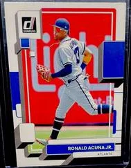 Topps Panini Card Tarjeta Cromo Barajita Ronald Acuna jr Donruss 2022  variación carta base