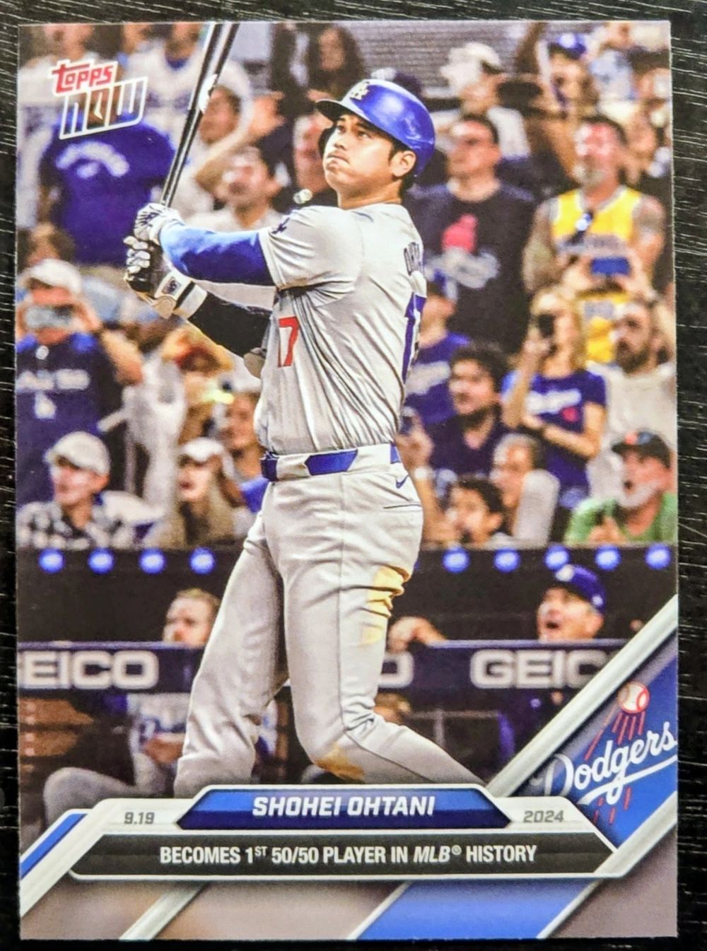 Topps Panini Card Tarjeta Cromo Barajita Shohei Ohtani Topps Now 2024 Primer jugador en lograr un 50/50 HR/SB