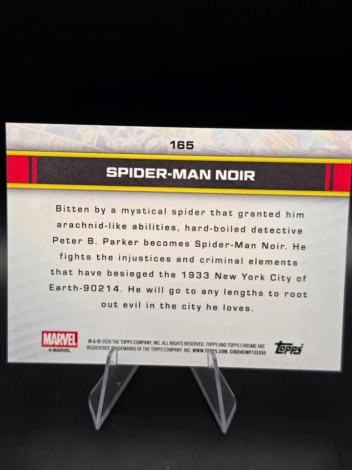 Topps Panini Card Tarjeta Cromo Barajita Spiderman Noir Topps 2026 Chrome Marvel Comics